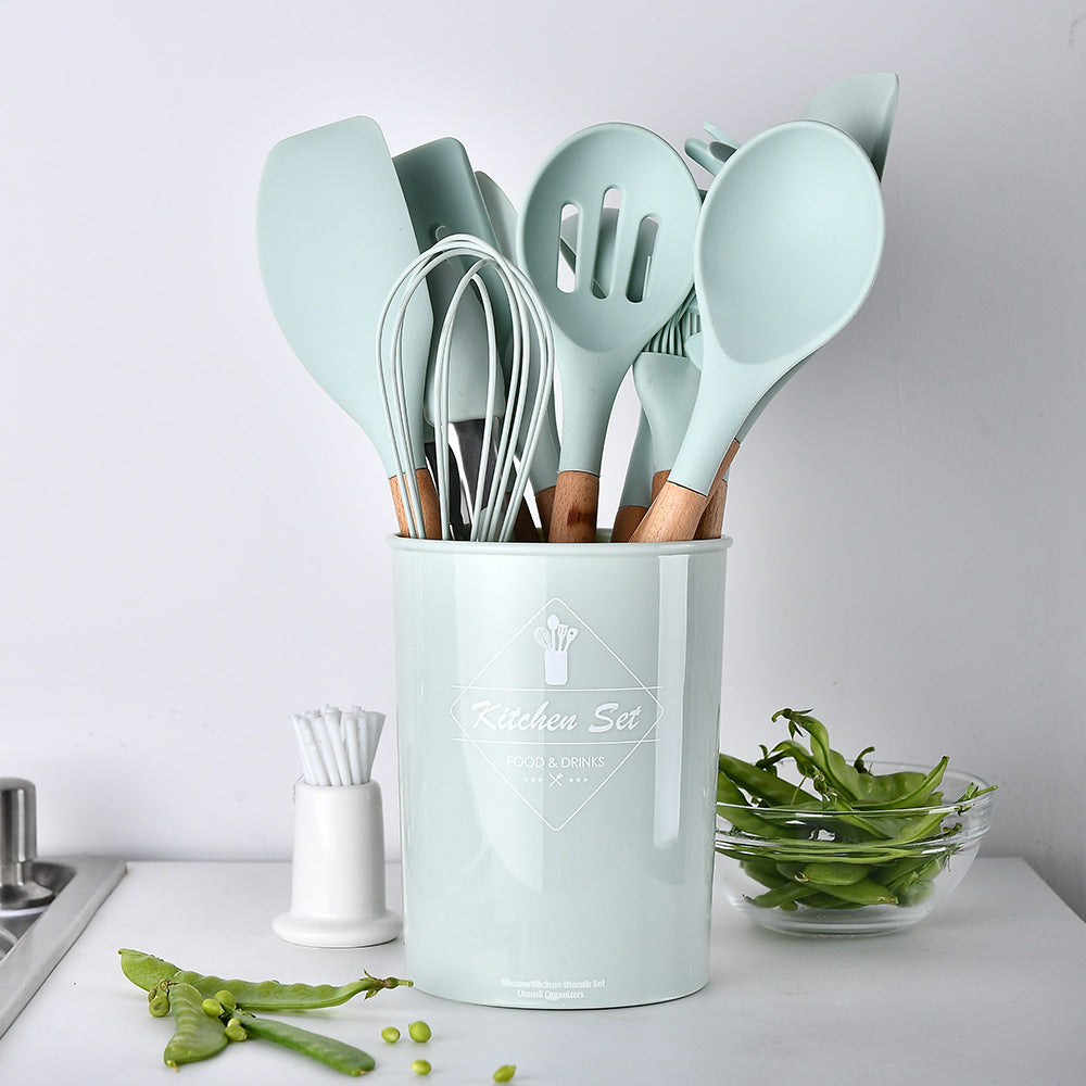 Utensilios de cocina de silicona con mango de madera