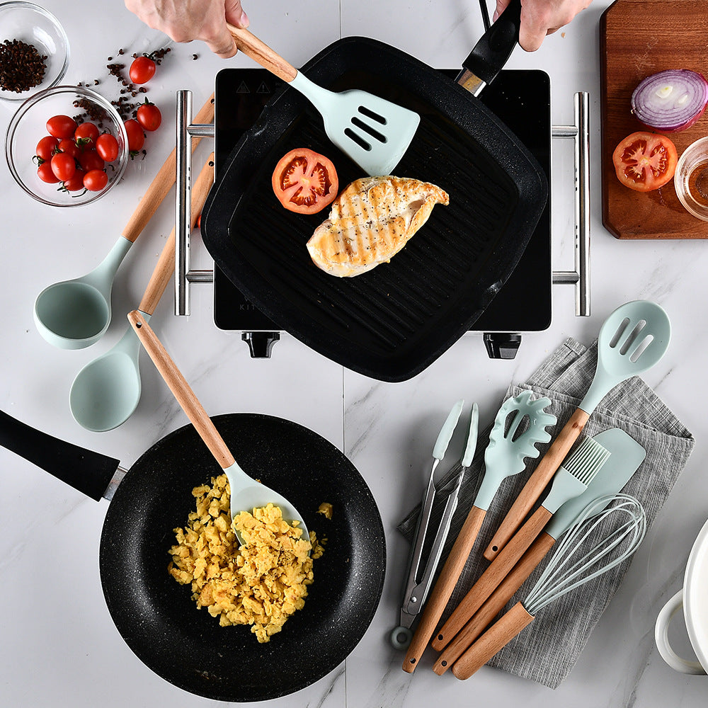 Utensilios de cocina de silicona con mango de madera